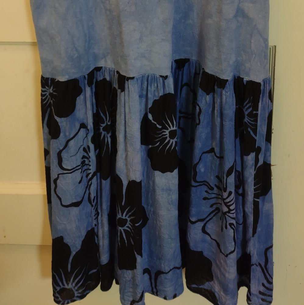 Anvil Dress - Picture 2 of 4